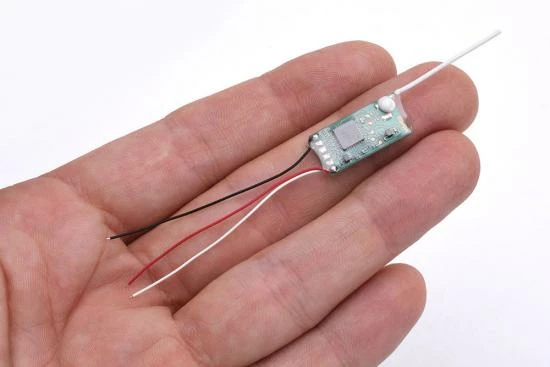 Futaba R3206SBM 6-Channel T-FHSS-Air-Mono Micro Indoor Receiver 6 Futaba R3206SBM 6-Channel T-FHSS-Air-Mono Micro Indoor Receiver - Image 6